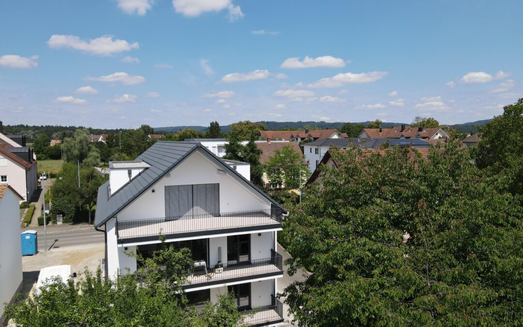 2024 Neubau in Radolfzell-Böhringen mit Blick ins Grüne